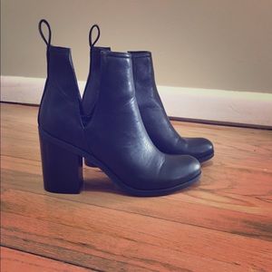 Steve Madden Booties